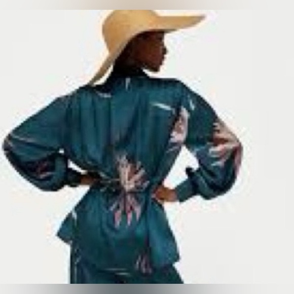 Zara Woman Blouse Size L - Picture 3 of 7